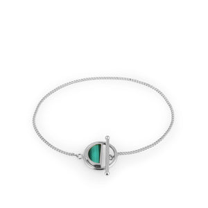 Introducing the 14K Solid Gold Unique Toggle Lock Malachite Bracelet from the Endless Collection, this piece showcases a delicate chain and features a circular green malachite gemstone inlay, offering both elegance and hypoallergenic comfort.