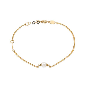 Introducing the 14K Solid Gold Natural Pearl Bracelet from the Elegance Collection: a refined chain bracelet crafted from delicate 14K solid gold, showcasing a single natural pearl at its center. It features an adjustable clasp and includes a small gold tag for fastening.