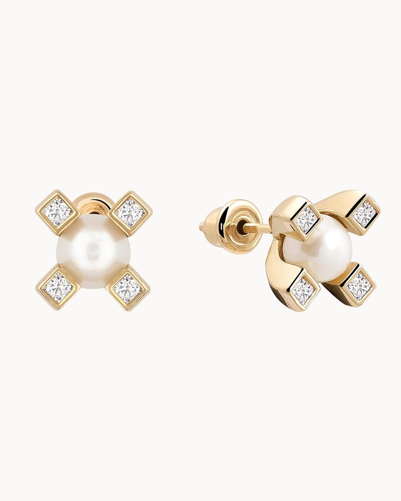 14K Gold Theia Natural Pearl Point Earrings