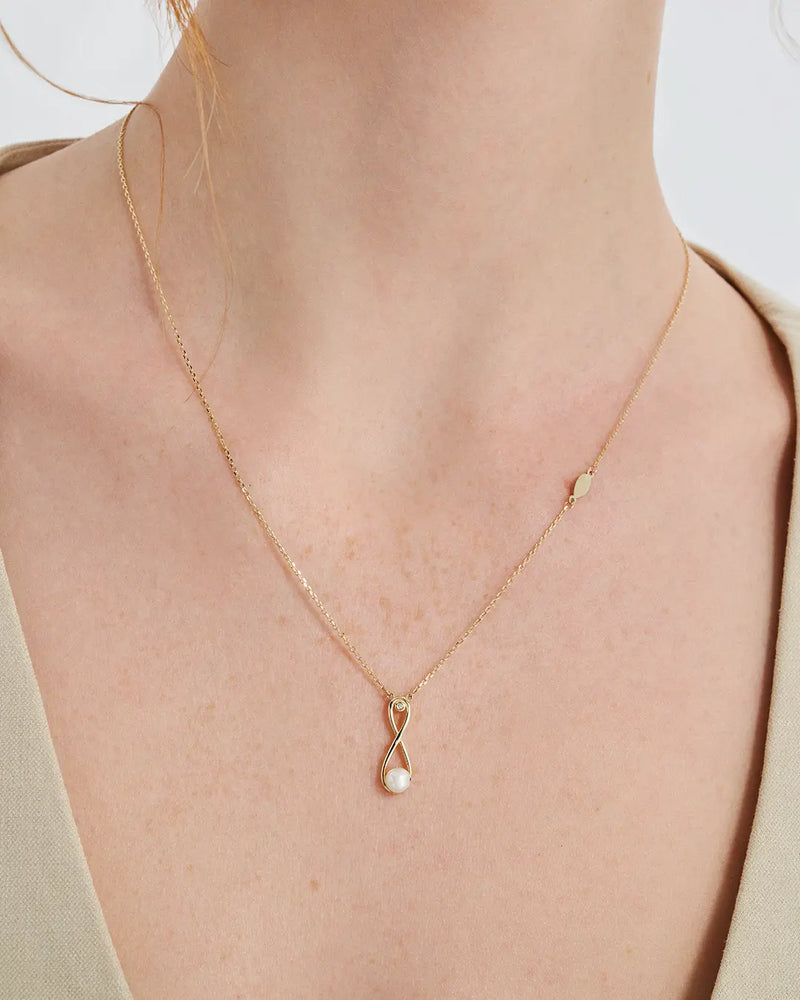 14K Gold Eternal Love Natural Pearl Chain Necklace