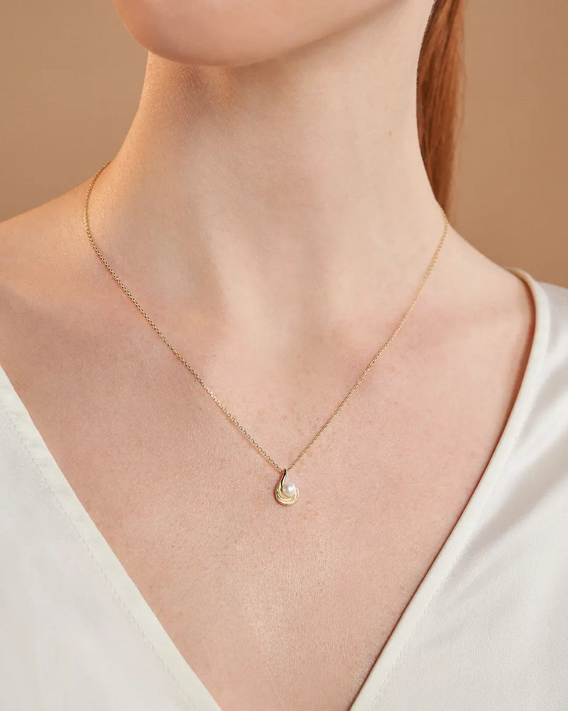 14K Gold Oyster Natural Pearl Chain Necklace