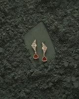 Shape Step 14K Solid Gold Carnelian Stone Minimal Dainty Dangle Earrings