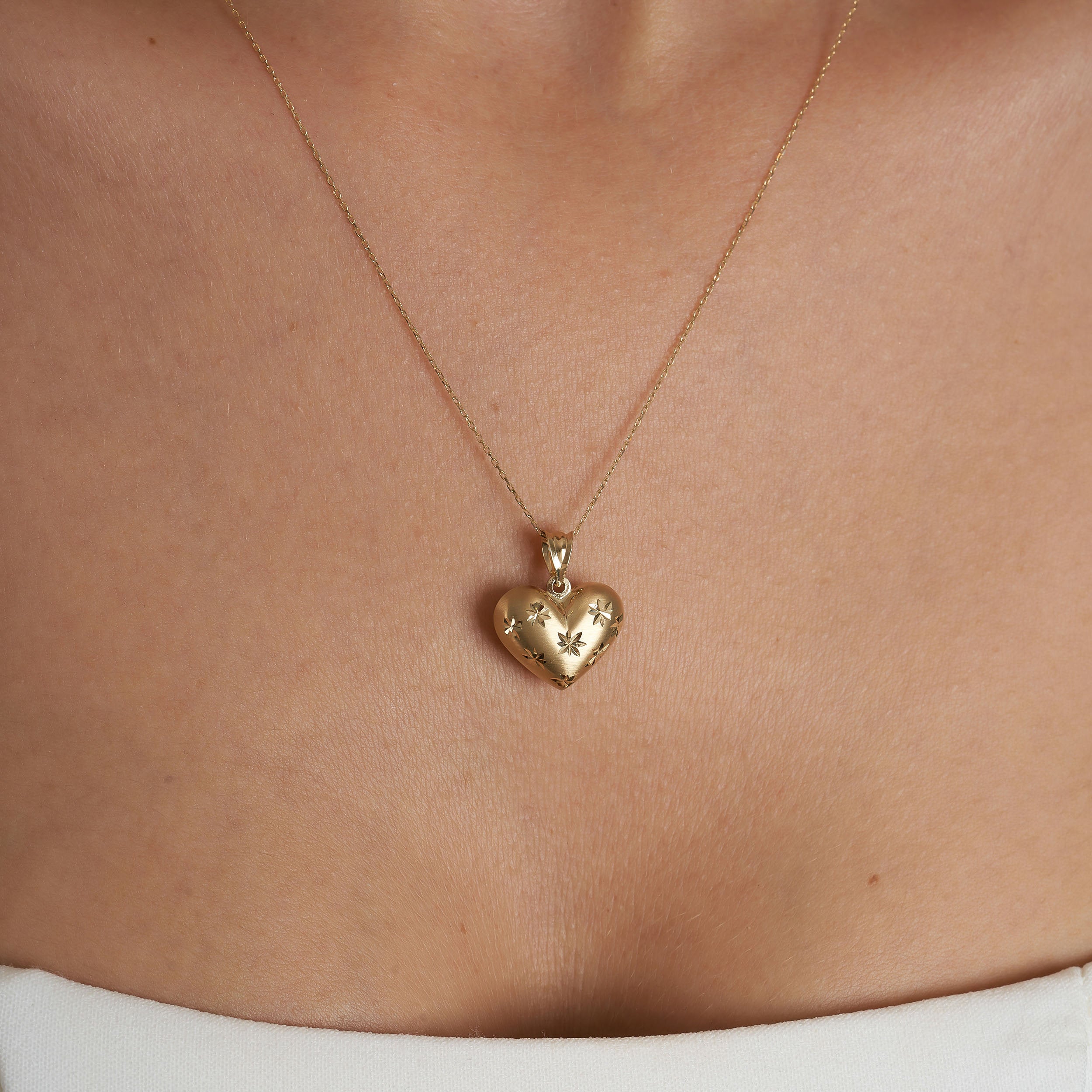 14K Gold 3D Puffy Heart Necklace with Stars