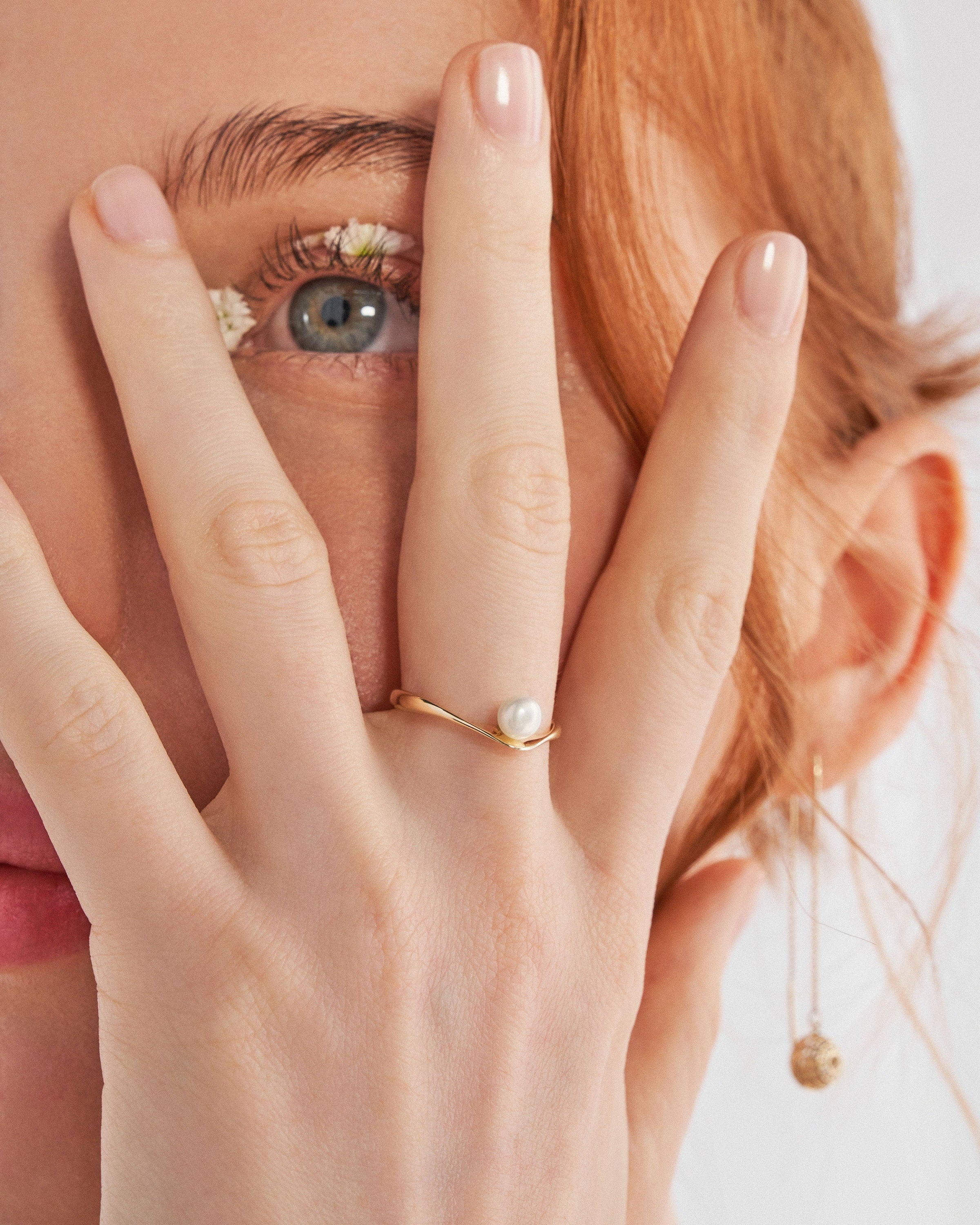 14k Solid Gold Dainty Pearl Ring