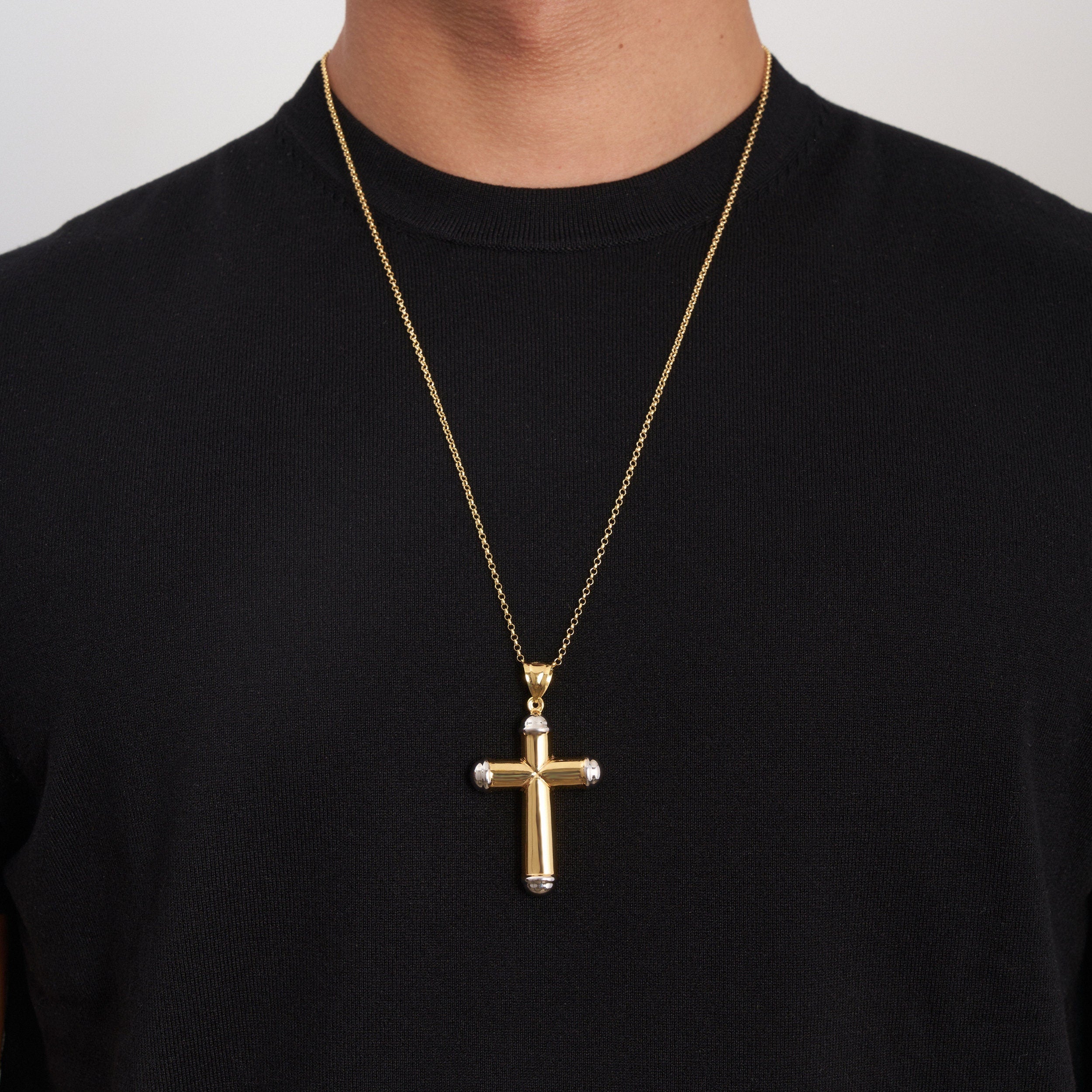 Collar con cruz de oro macizo de 14 quilates para hombre