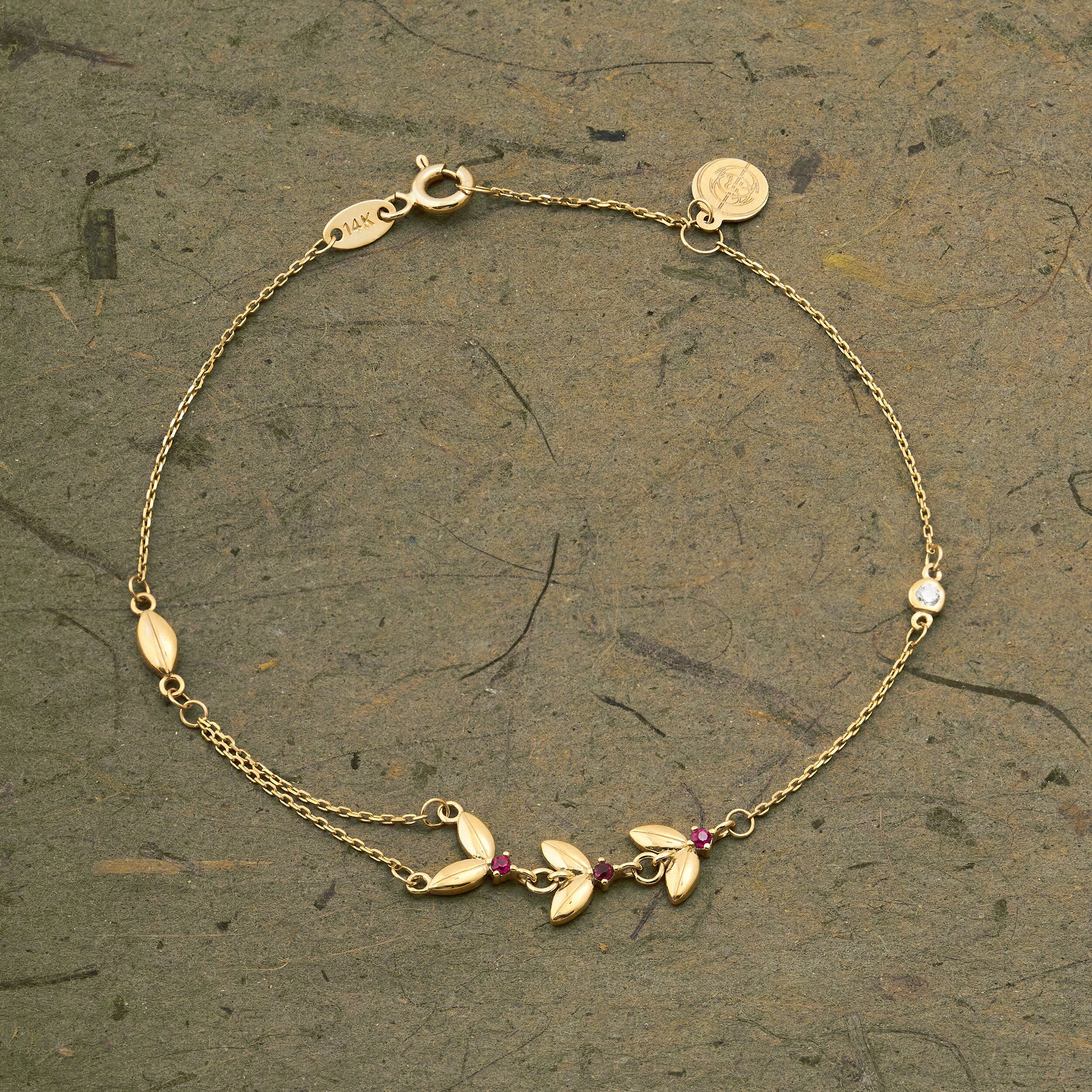 Pulsera de mariposa con rubí en oro macizo de 14 quilates - Colección Chloris